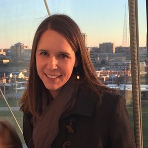 Meet your Posher, Lisa